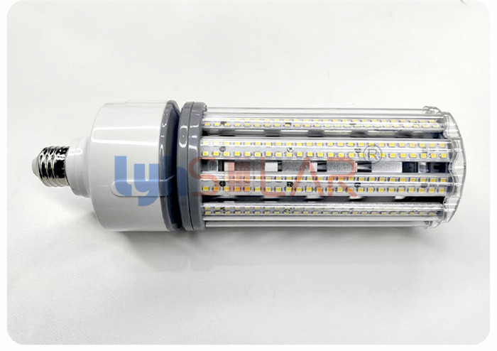 高性能 60w は 8580Lm の工場または倉庫のためのトウモロコシ ランプを導きました