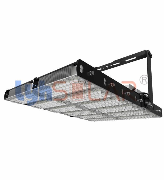 1500W LED スポット ライトの競技場のための粉のコーティングの反紫外線が付いている屋外の黒